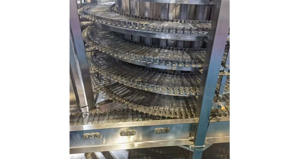 小型網帶式辣椒烘干機跨界賦能，與連翹原料完美結合